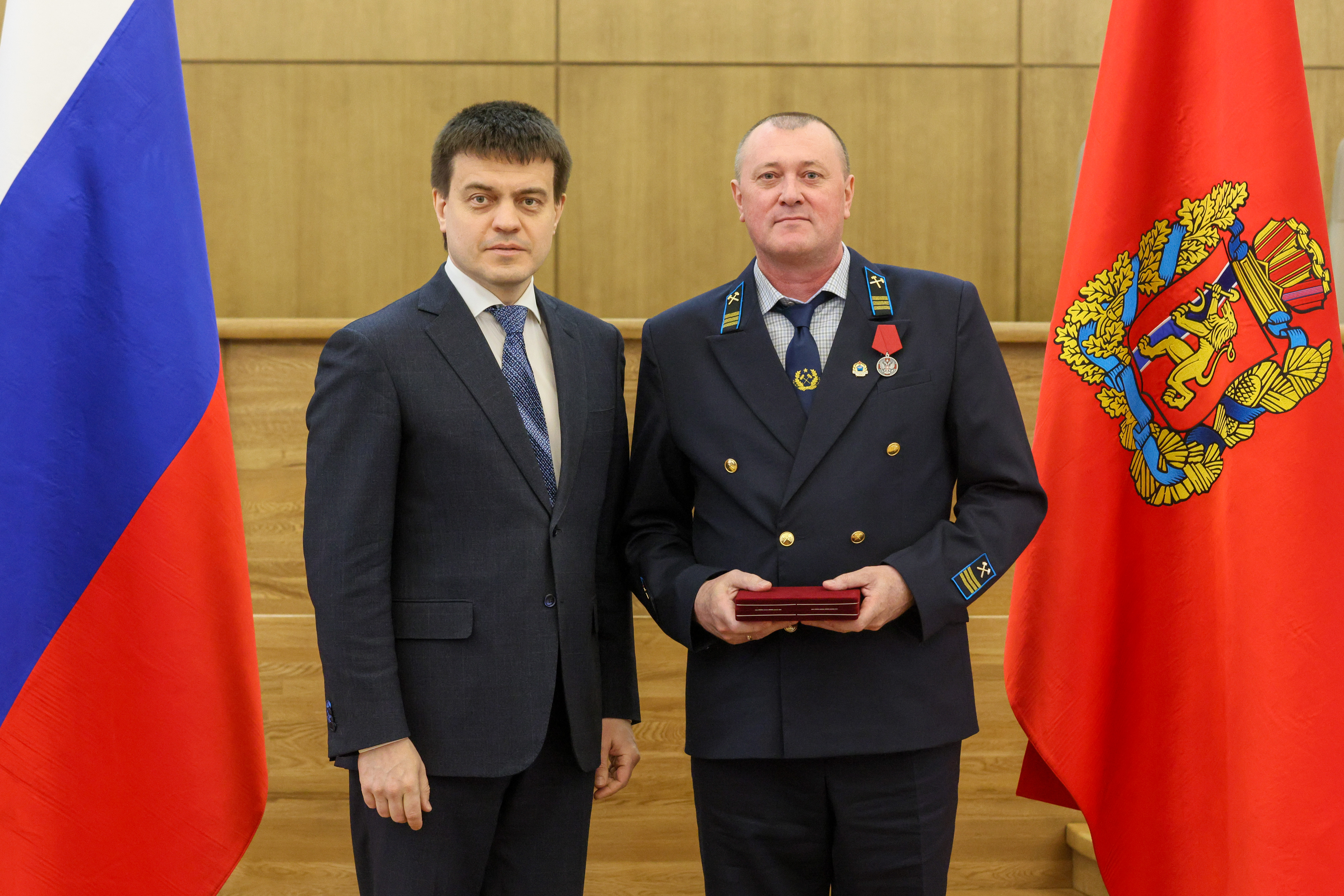 Сотрудники СУЭК-Красноярск удостоены высоких государственных наград.