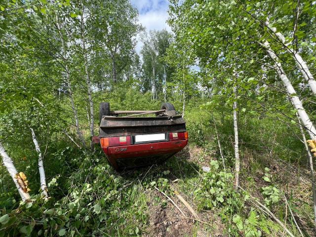 Угнал автомобиль сам у себя.